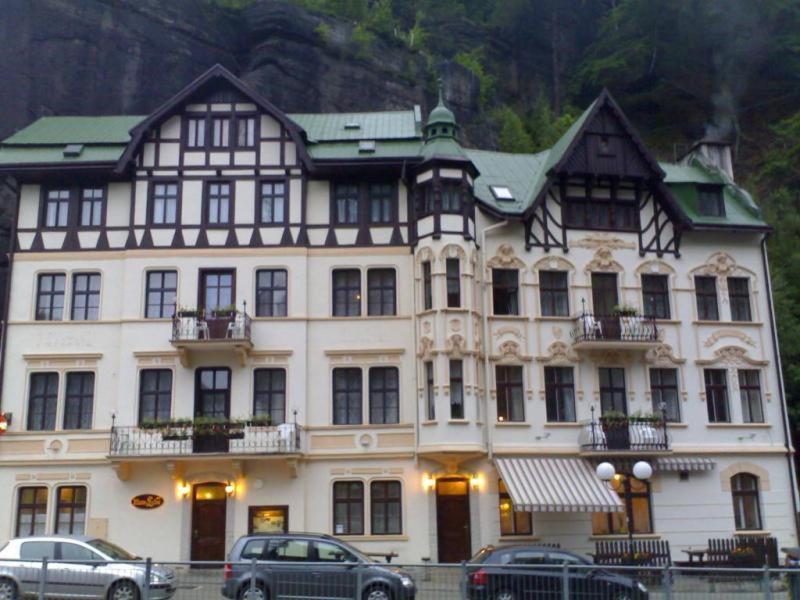 Hotel Labe 흐렌스코 외부 사진