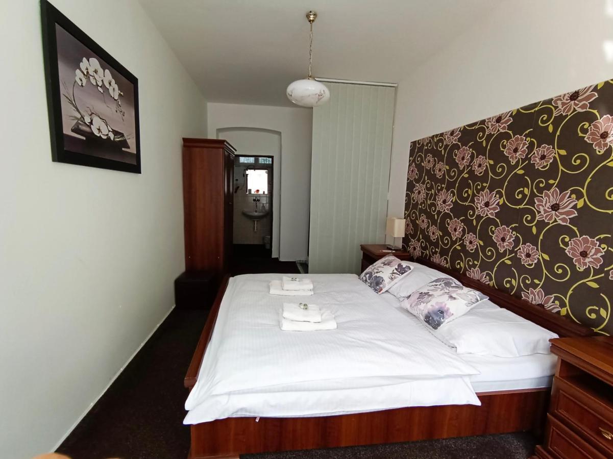 Hotel Labe 흐렌스코 외부 사진